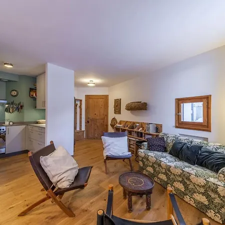 Chesa Piz Padella 1st Floor - Celerina